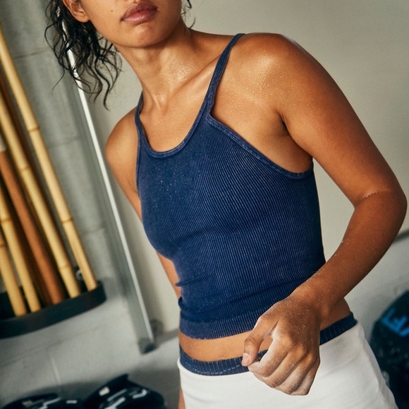 FP Movement Happiness Runs Long Cropped Tank Top ribbed vintage navy M/L faded - Picture 4 of 7